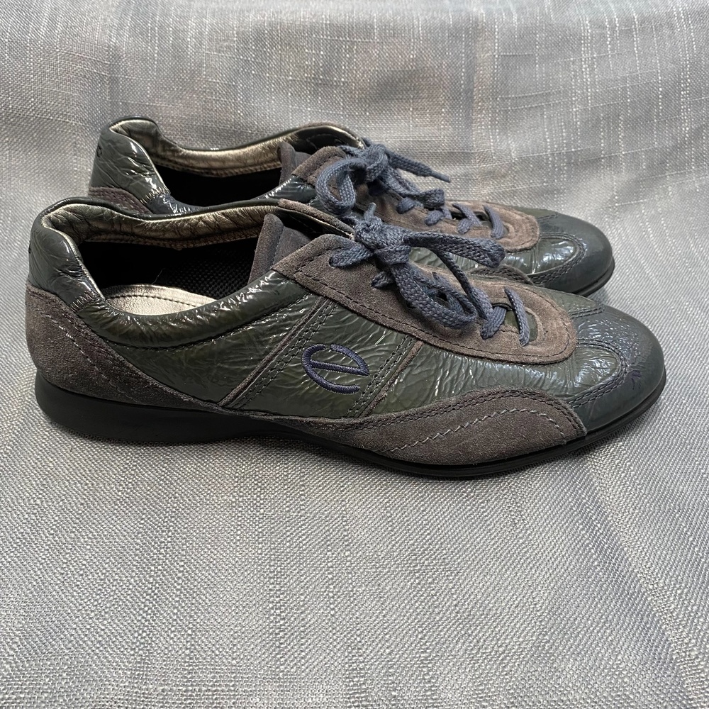 ECCO Womens Life Tie Green Leather Walking Sneakers Shoes 44863 EU 38 US 7-7.5